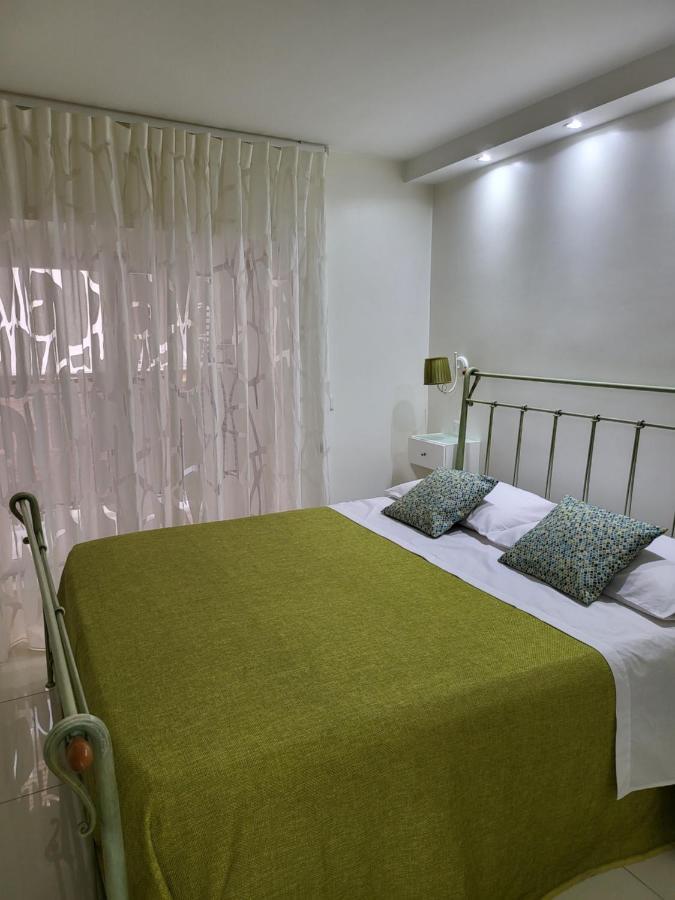 Megara House Apartment
